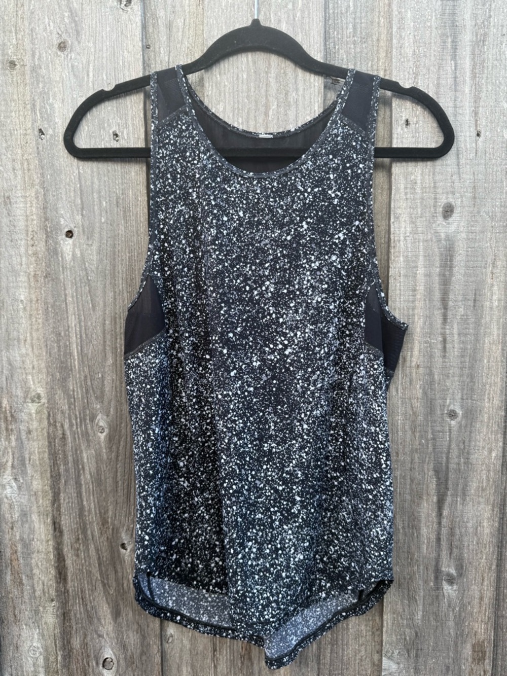 Lululemon Sculpt Tank II Soundwave White Black Mesh Tank 8